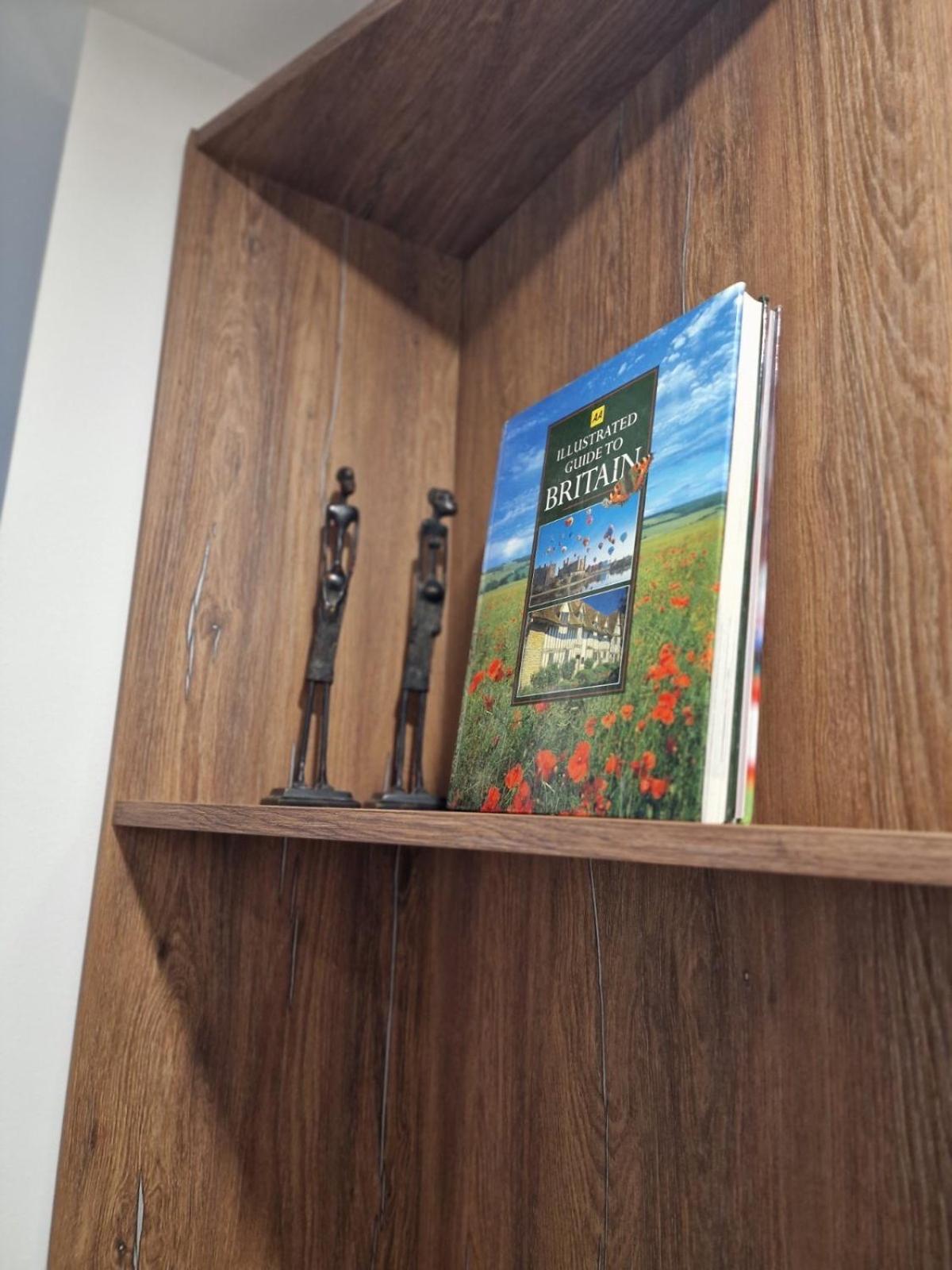 New Built Cosy Apartment Within Walking Distance Of Churchill Hospital 옥스퍼드 외부 사진