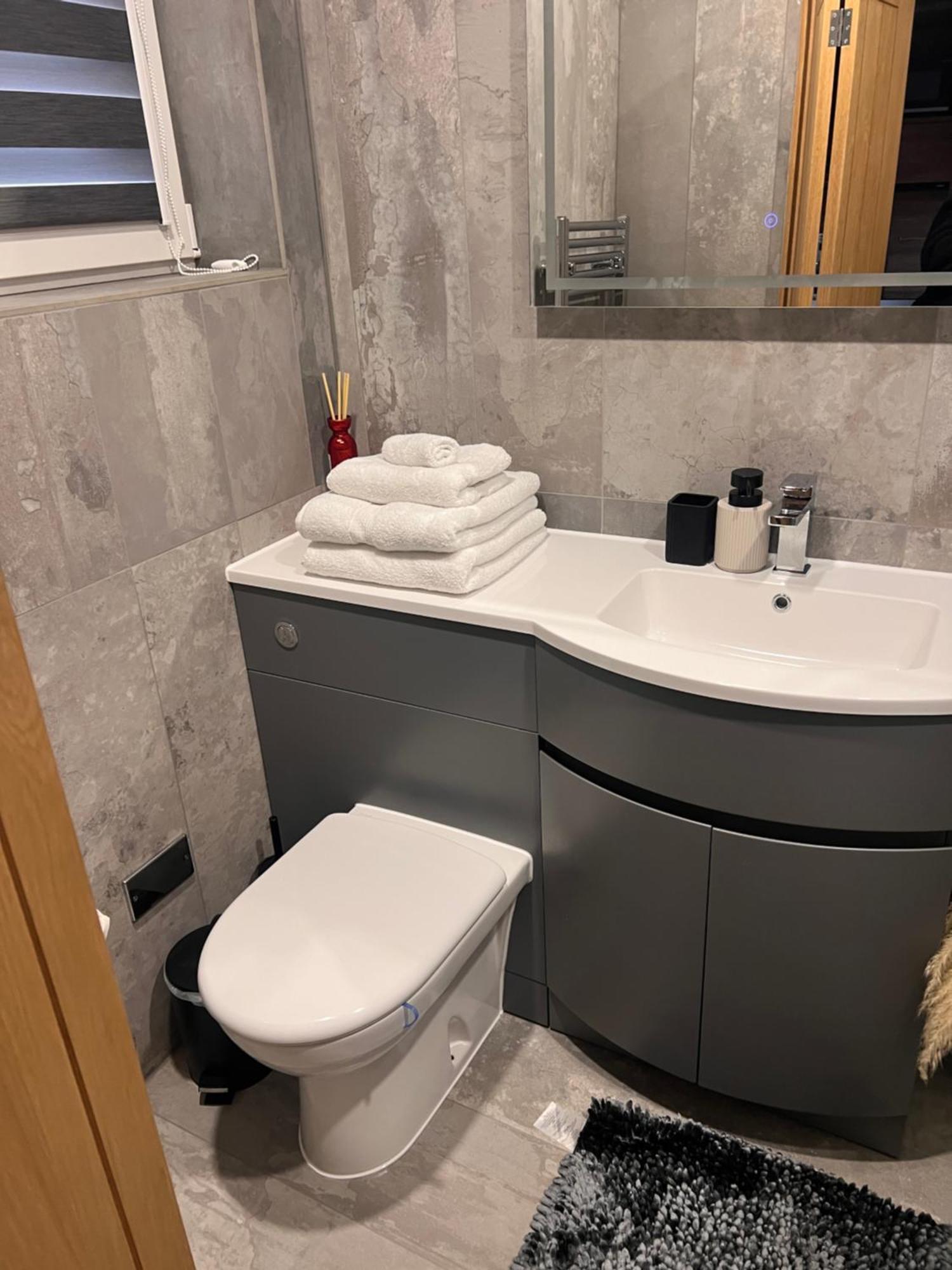 New Built Cosy Apartment Within Walking Distance Of Churchill Hospital 옥스퍼드 외부 사진
