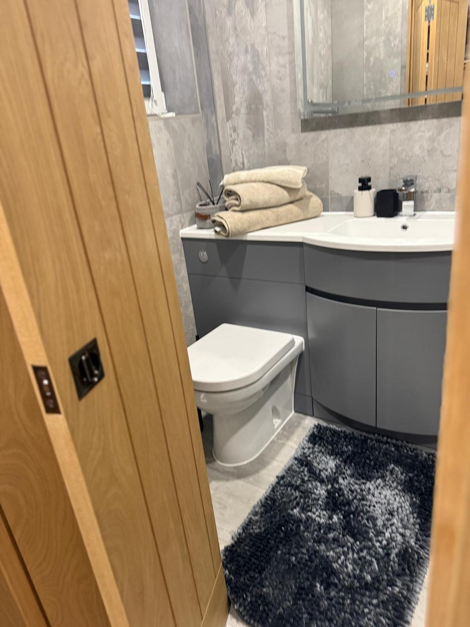 New Built Cosy Apartment Within Walking Distance Of Churchill Hospital 옥스퍼드 외부 사진