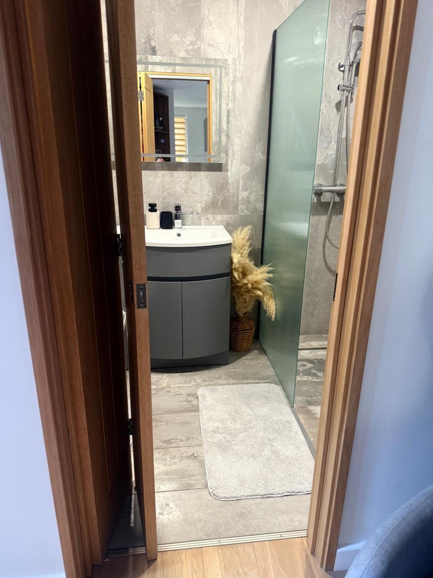 New Built Cosy Apartment Within Walking Distance Of Churchill Hospital 옥스퍼드 외부 사진